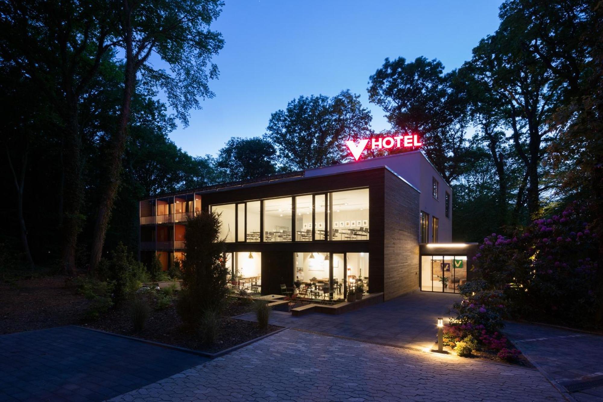 V-Hotel Hotel 4*