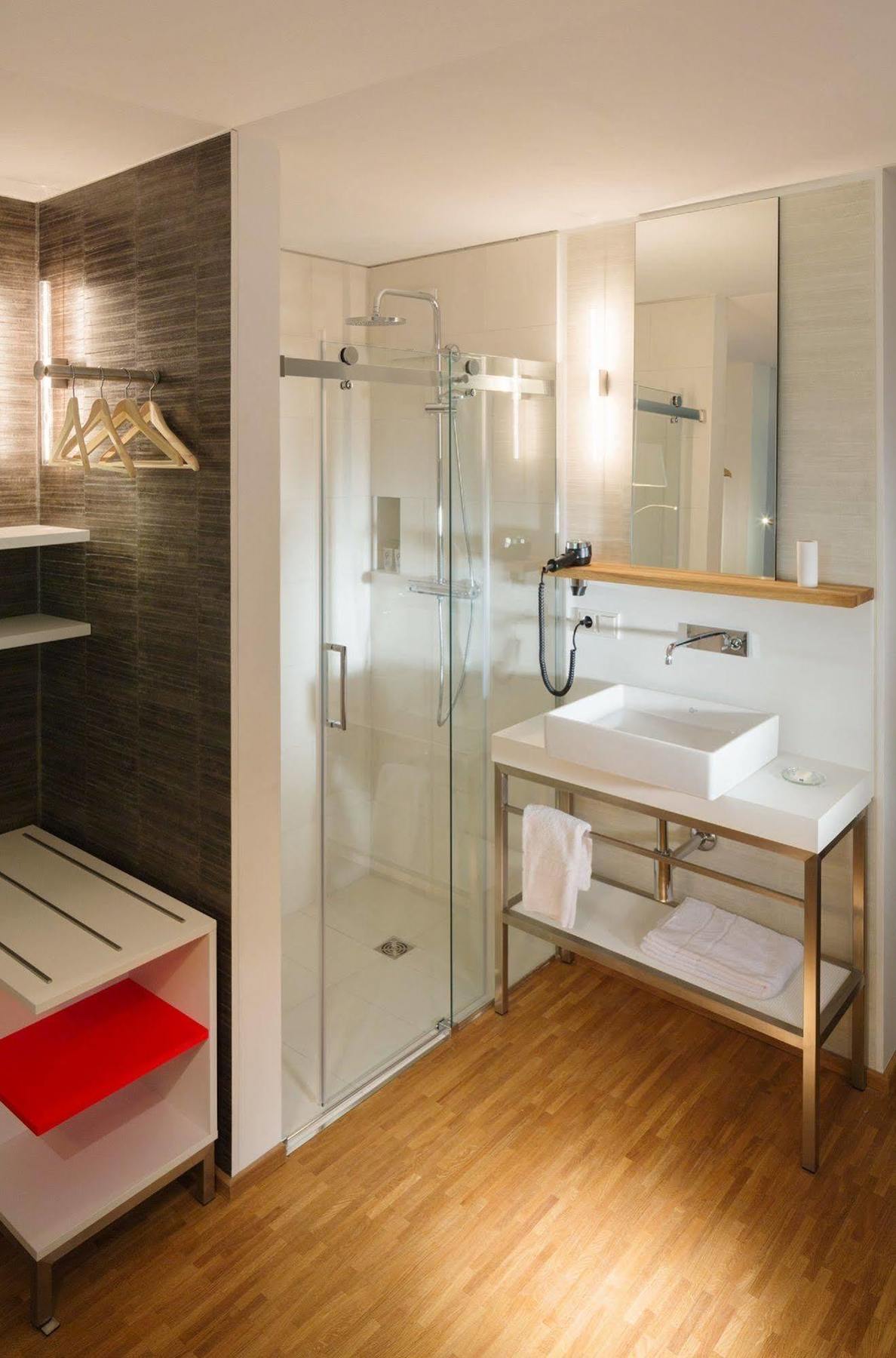 V-Hotel 4* Bonn