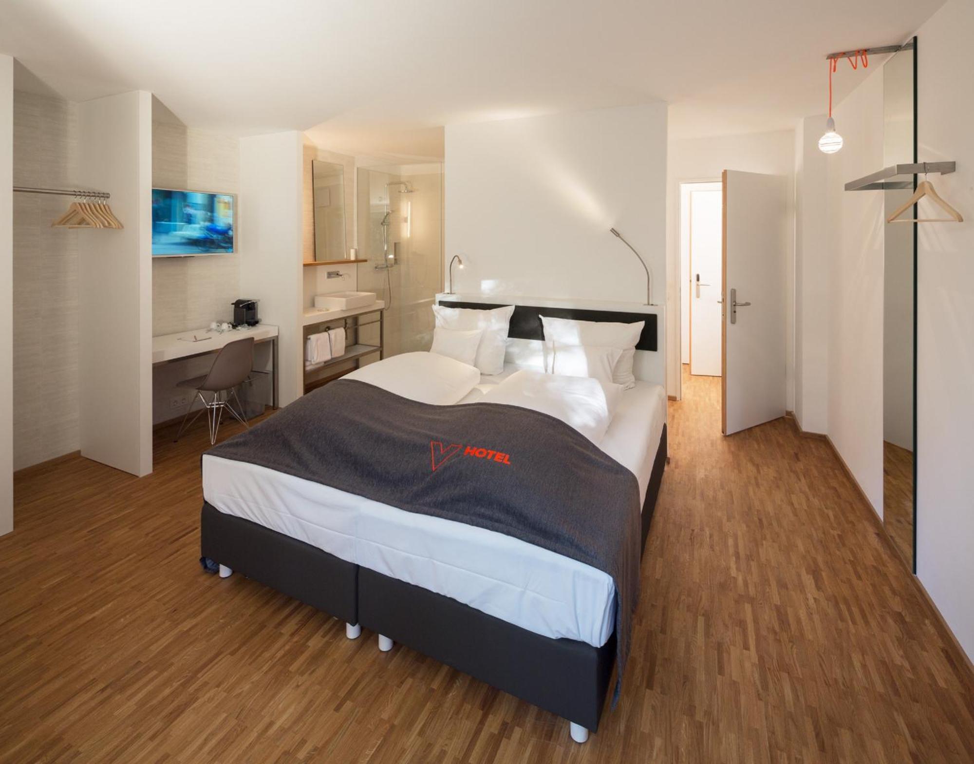 V-Hotel Hotel